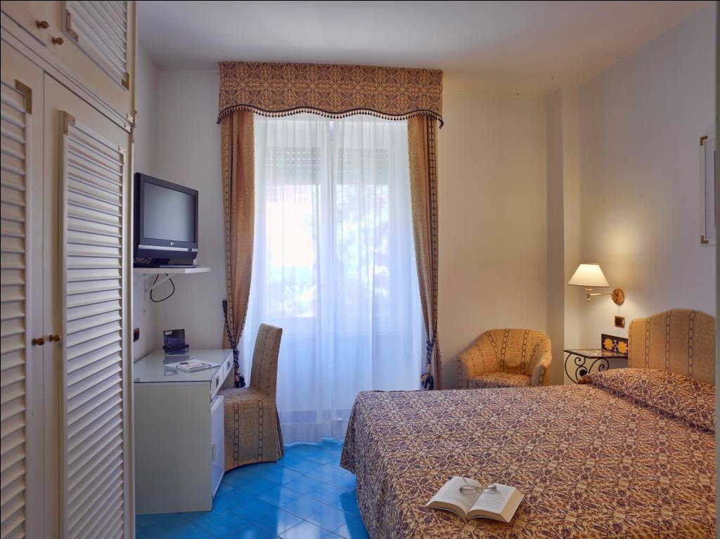 Best Western Hotel Acqua Novella Spotorno Oda fotoğraf