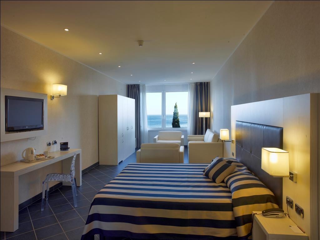 Best Western Hotel Acqua Novella Spotorno Dış mekan fotoğraf