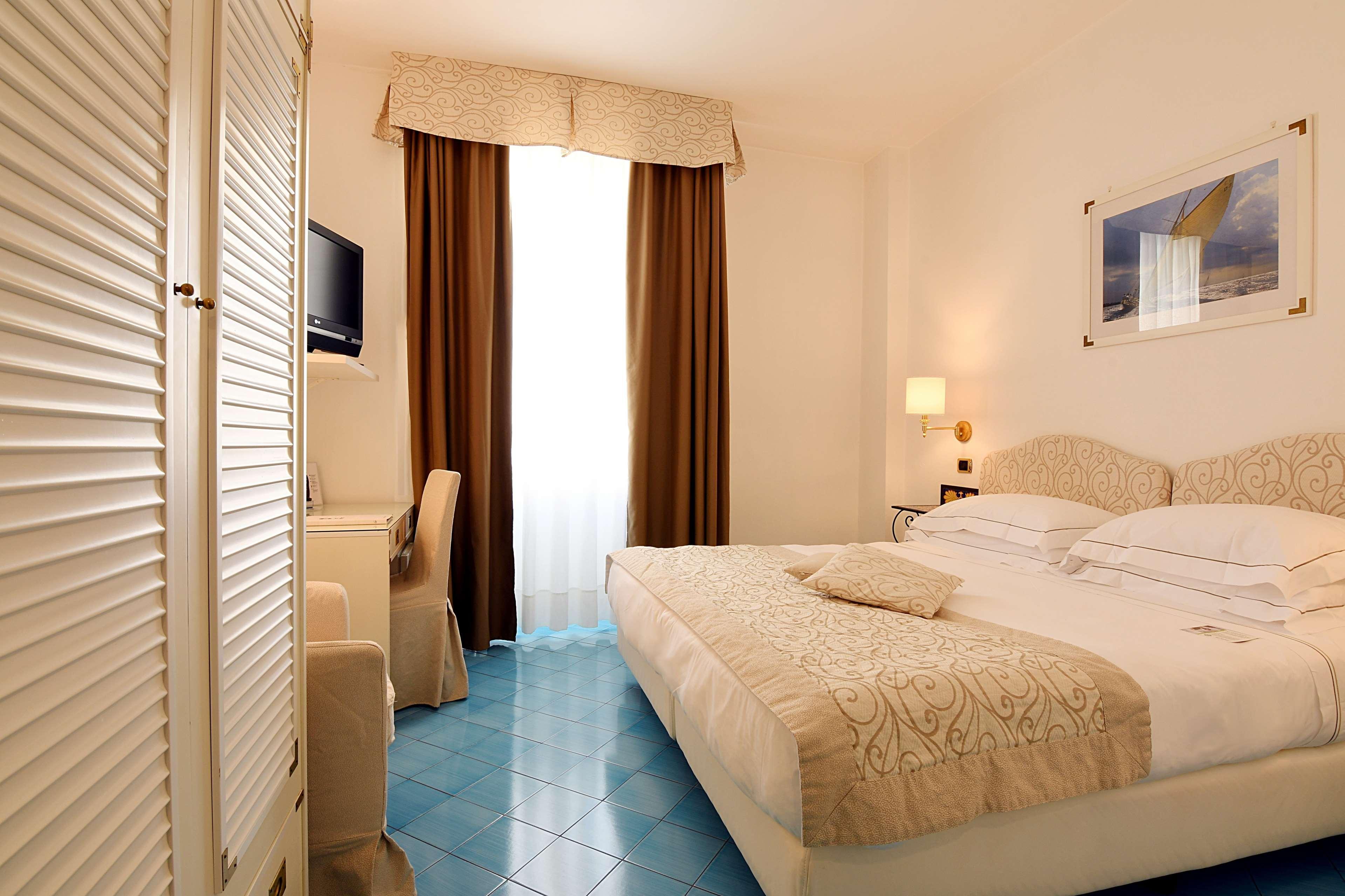 Best Western Hotel Acqua Novella Spotorno Dış mekan fotoğraf