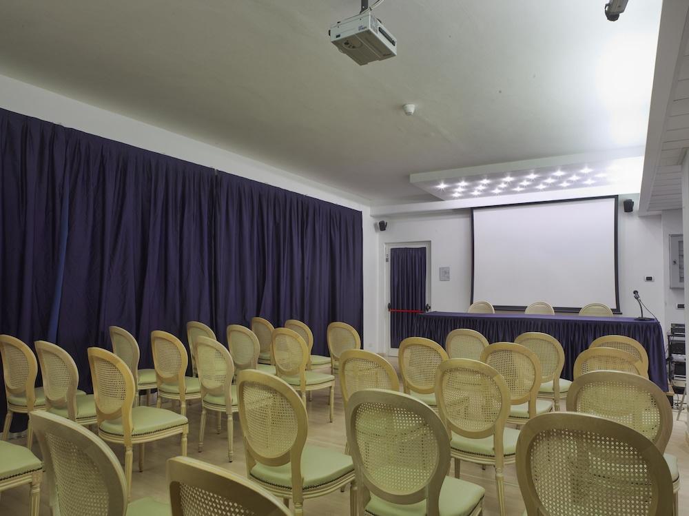 Best Western Hotel Acqua Novella Spotorno Dış mekan fotoğraf